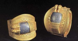 Браслеты Рамсеса II. Ок. 1290 до н. э. Золото, лазурит