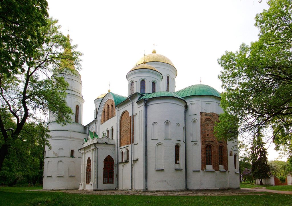 Спасо-Преображенский собор Чернигова. Вид с юго-востока.