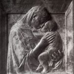 Донателло Мадонна Пацци Около 1417-1418 74,5 x 69,5 см Мрамор Берлин. Государственный музей
