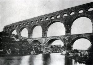 Гардский мост (акведук) в Ниме (южная Франция). 1 или 2 в. н. э.